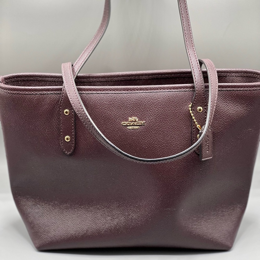 Beautiful Coach handbag